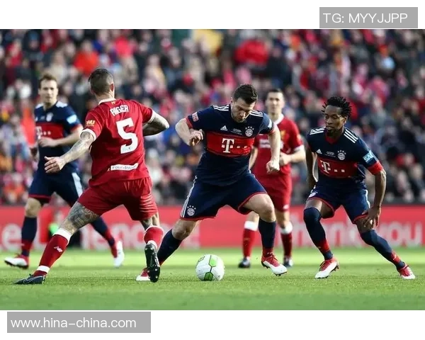 中超激战曼联与拜仁握手言和绝杀瞬间点燃全场激情