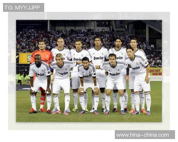 欧冠大战：皇马逆转那不勒斯引发转会风波全场沸腾