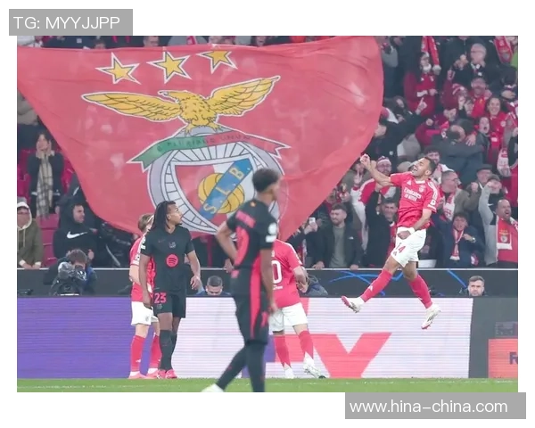 欧冠激战:本菲卡逆转里昂全场沸腾精彩瞬间回顾 欧冠激战:本菲卡逆转里昂全场沸腾精彩瞬间回顾