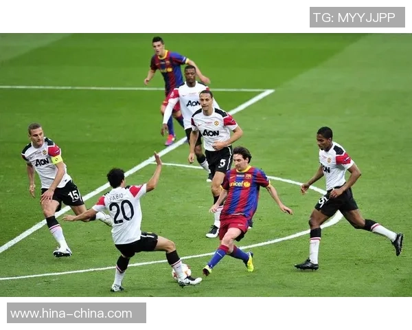 英超精彩对决波尔图与巴萨战成平局十大进球瞬间引发全场热烈反响