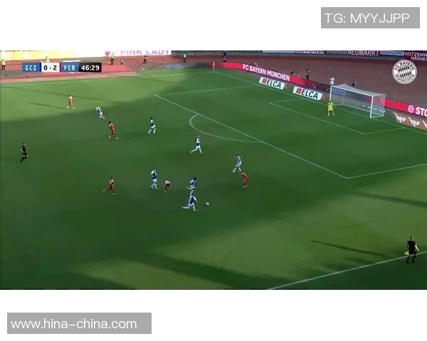 友谊赛精彩对决拜仁与巴黎圣日耳曼战成平局点球大战引发全场热烈反响