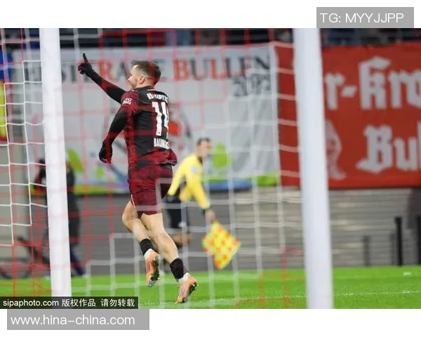 英超惊现冷门莱比锡狂胜尤文图斯神扑瞬间震撼全场