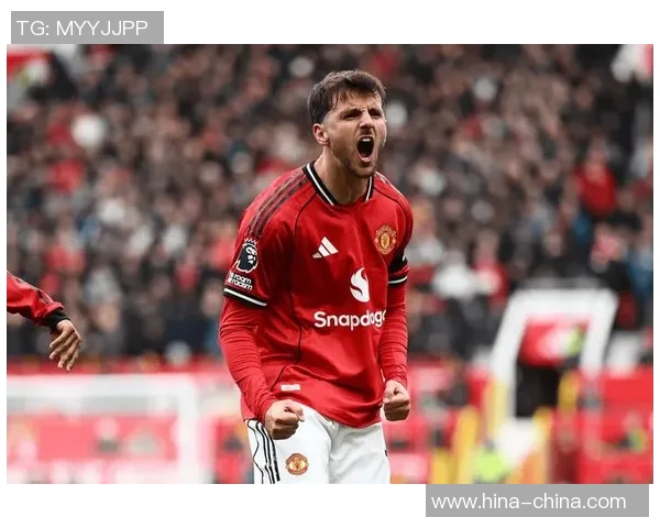 拜仁狂胜曼联五球大捷绝杀时刻点燃全场激情 拜仁狂胜曼联五球大捷绝杀时刻点燃全场激情