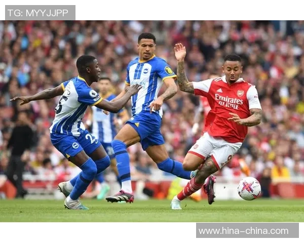 英超精彩对决巴萨3-0阿森纳帽子戏法点燃全场激情 英超精彩对决巴萨3-0阿森纳帽子戏法点燃全场激情